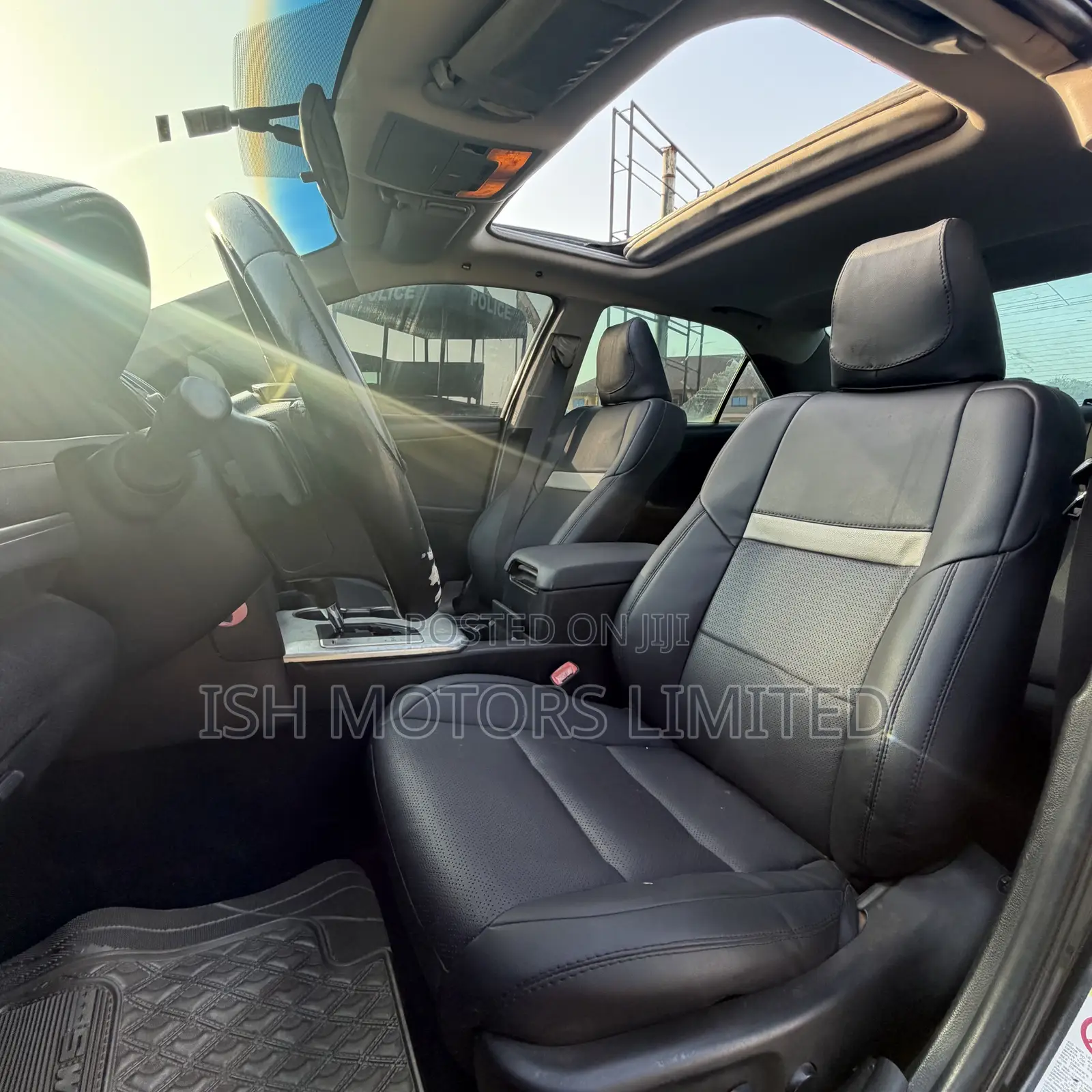 Toyota Camry XLE 4dr Sedan (2.5L 4cyl 6A) 2014 Black