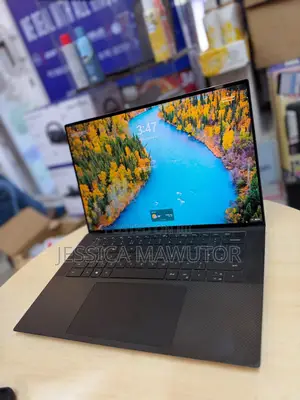 Laptop Dell XPS 15 32GB Intel Core i3 SSD 512GB