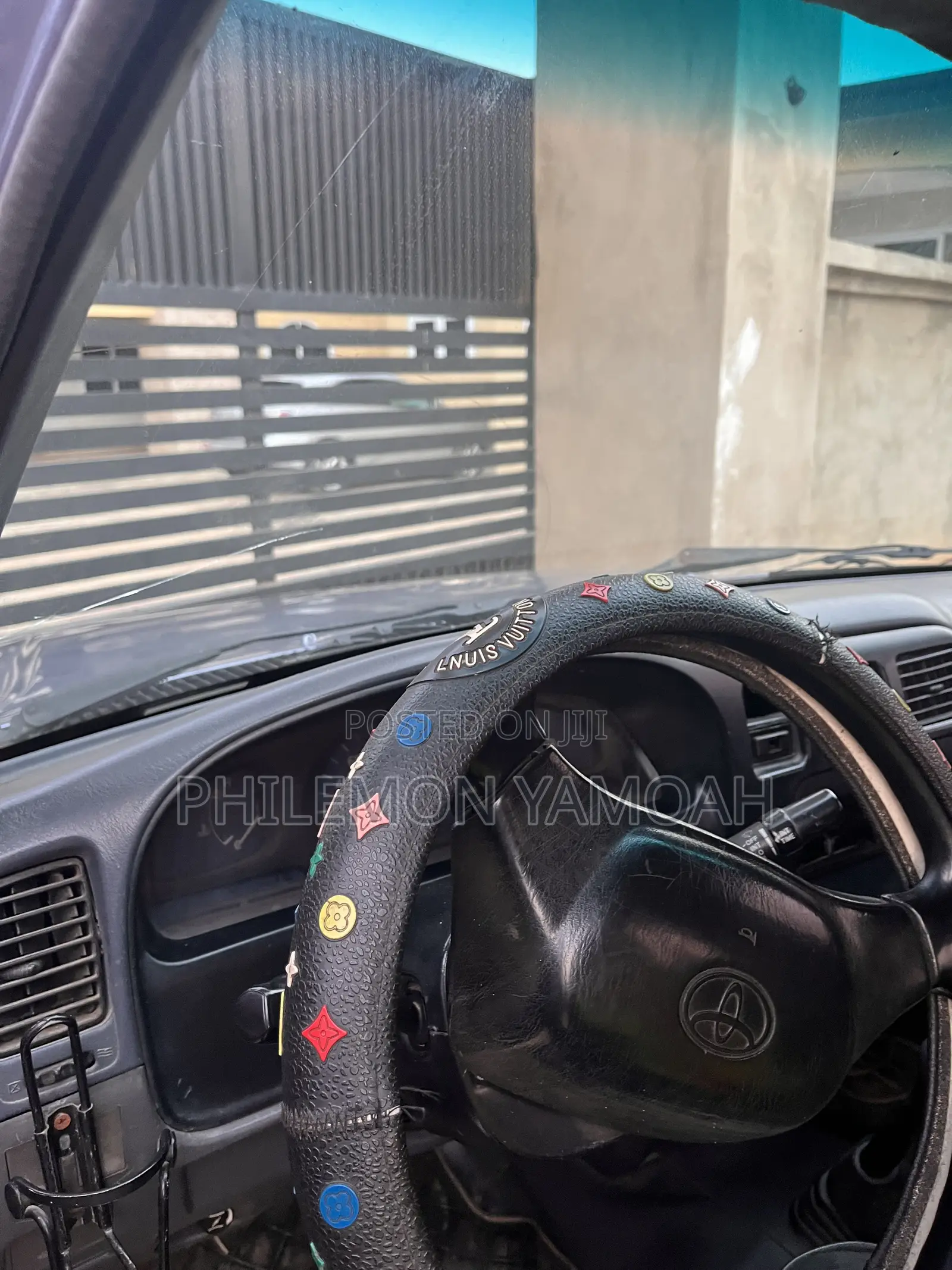 Toyota Hilux 2.5 Cab 2005 Gray