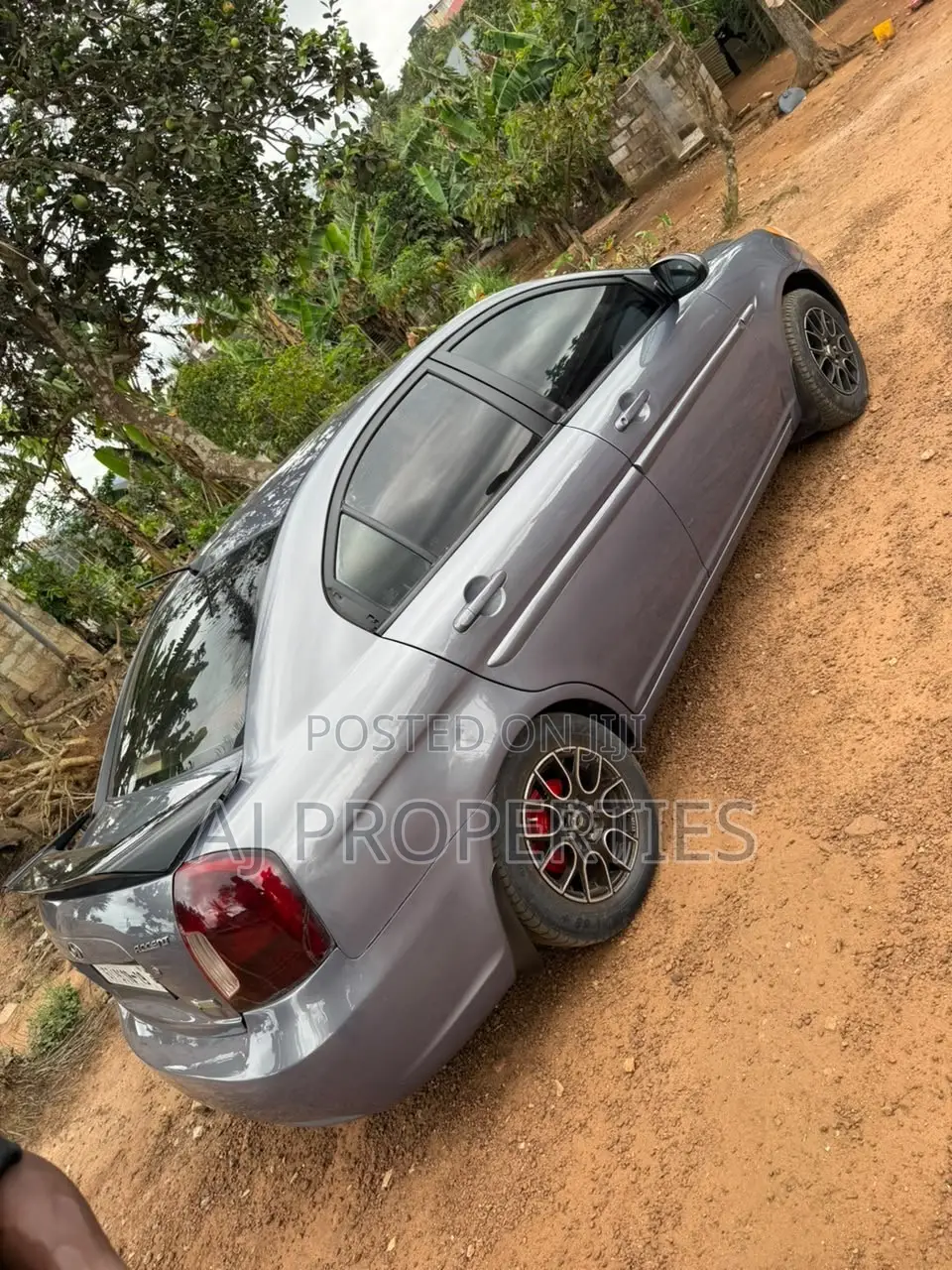 Hyundai Accent SE Automatic 2010 Gray