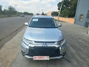 Mitsubishi Outlander SE AWC 2019