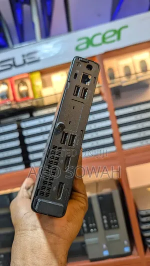 Desktop Computer HP 8GB AMD Ryzen 5 SSD 256GB