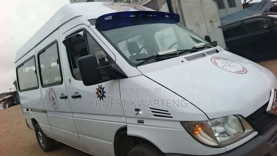Mercedes-Benz Sprinter 2006 White