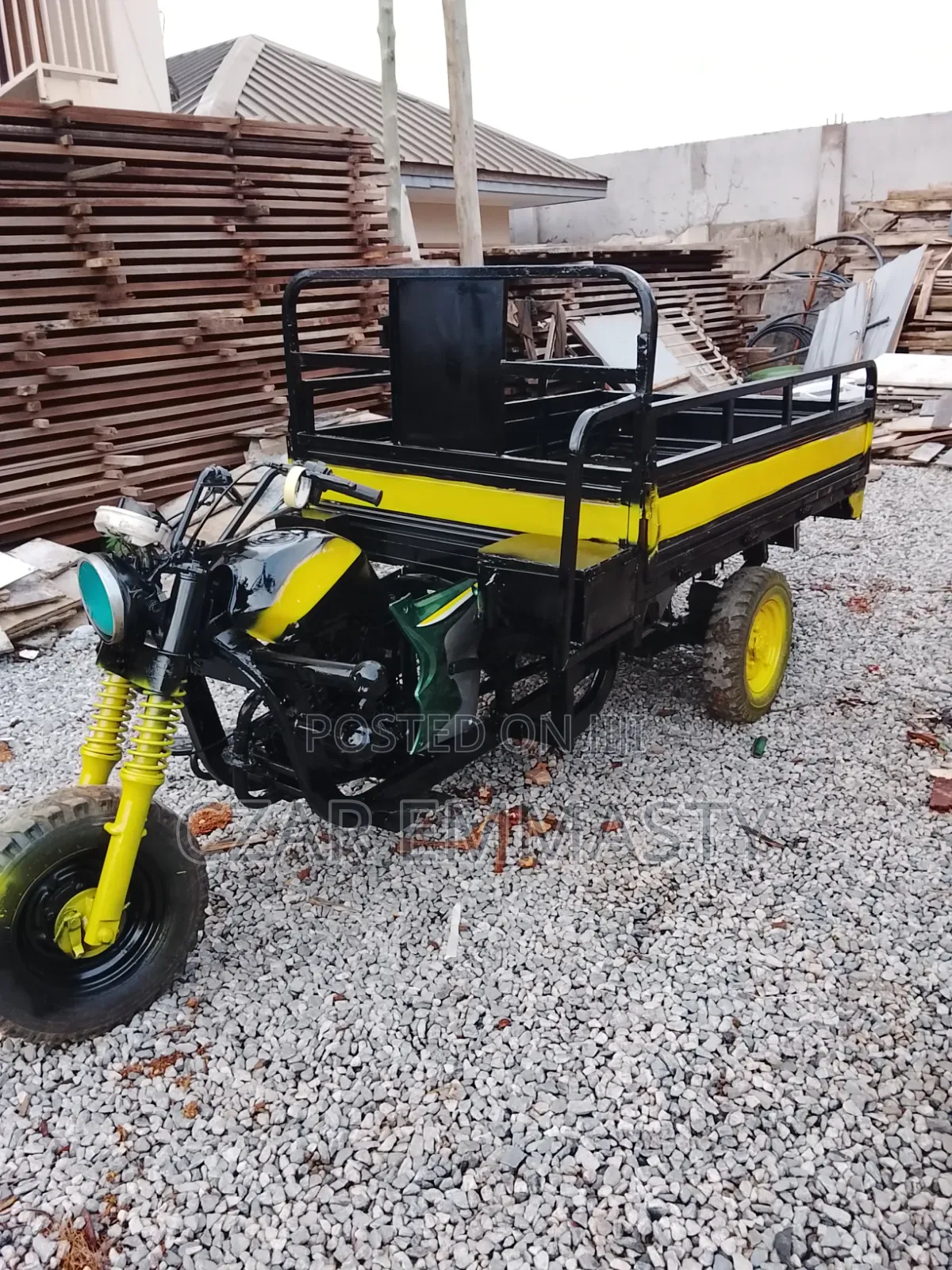 Tricycle 2018 Black