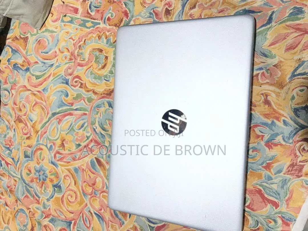 Laptop HP 14-dq2031tg 8GB Intel Core i3 SSD 256GB