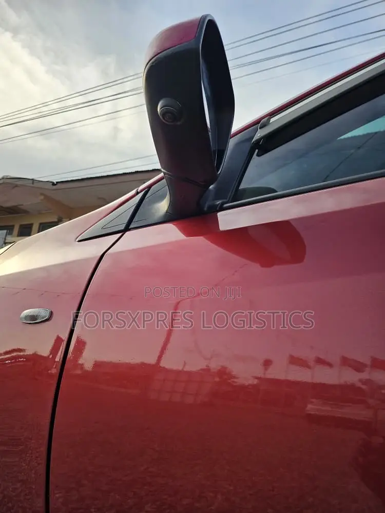 Toyota Yaris SE Hatchback 5dr 2016 Red