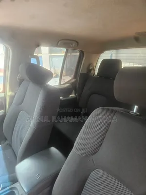 Nissan Navara 2015 Black