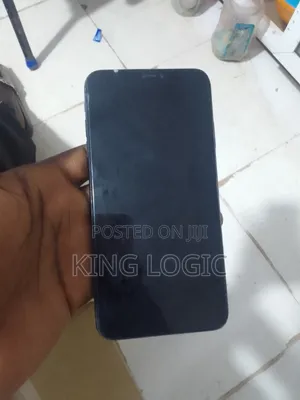 Apple iPhone XS Max 64 GB Black