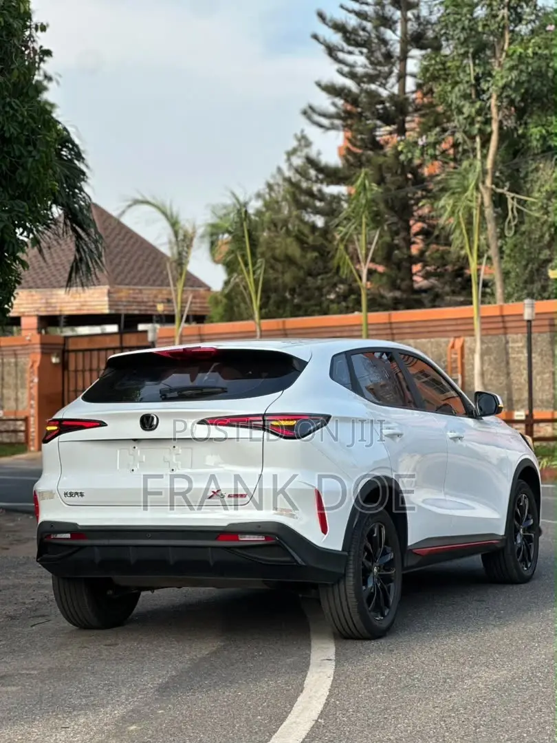 Changan X5 Plus 1.5 Blue Core FWD 2025 White