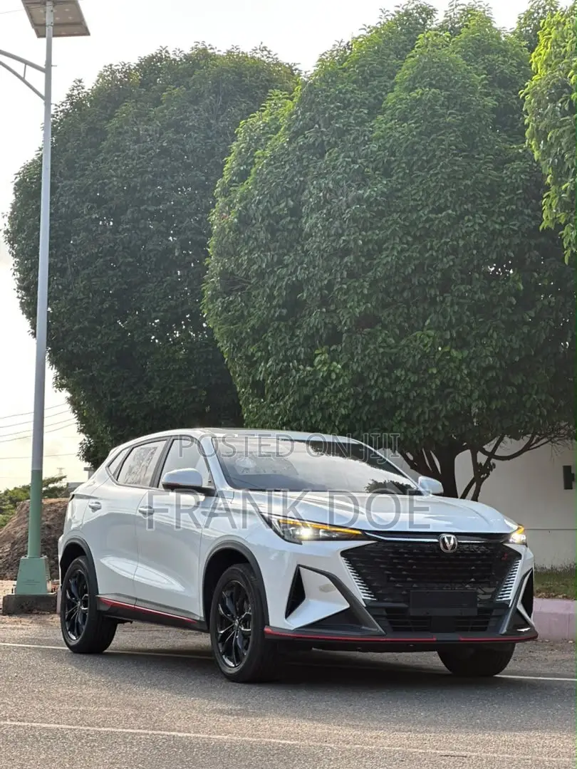 Changan X5 Plus 1.5 Blue Core FWD 2025 White