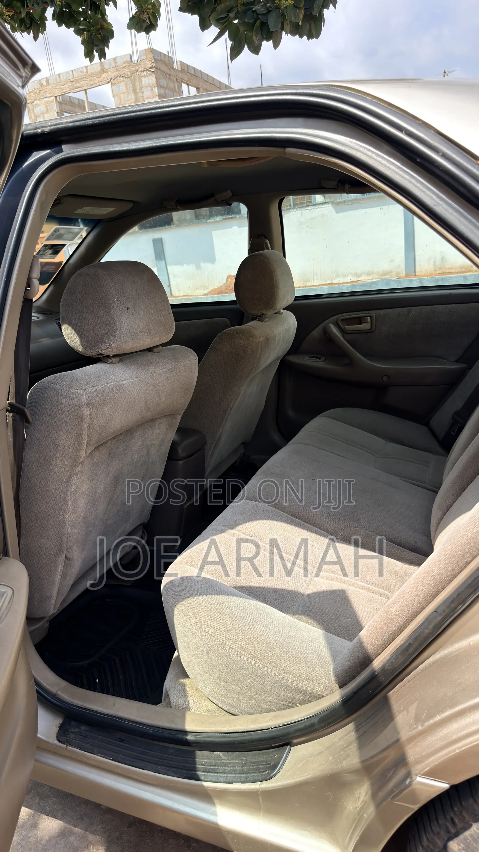 Toyota Camry LE 4dr Sedan (2.2L 4cyl 4A) 2000 Beige