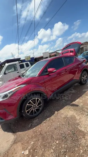 Toyota C-HR 2019 Red