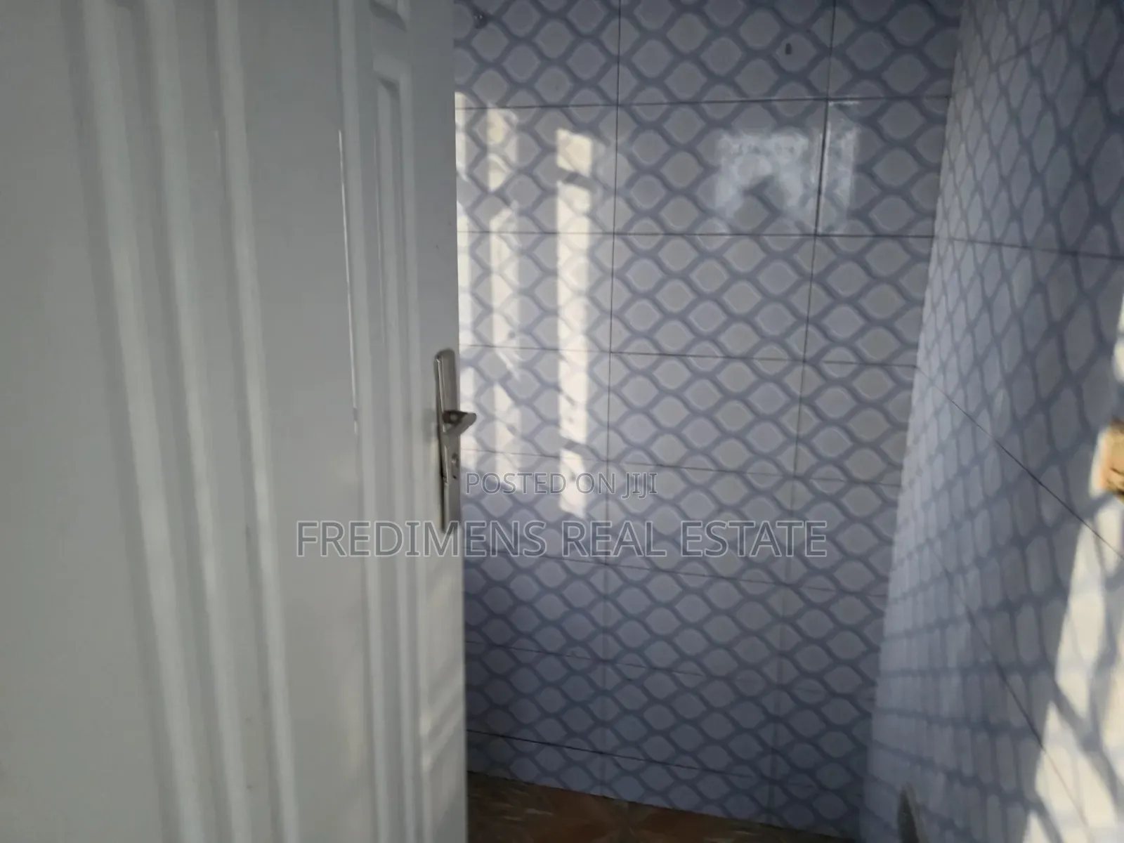 Mini Flat in Fredimens Real, Afigya-Kwabre for rent
