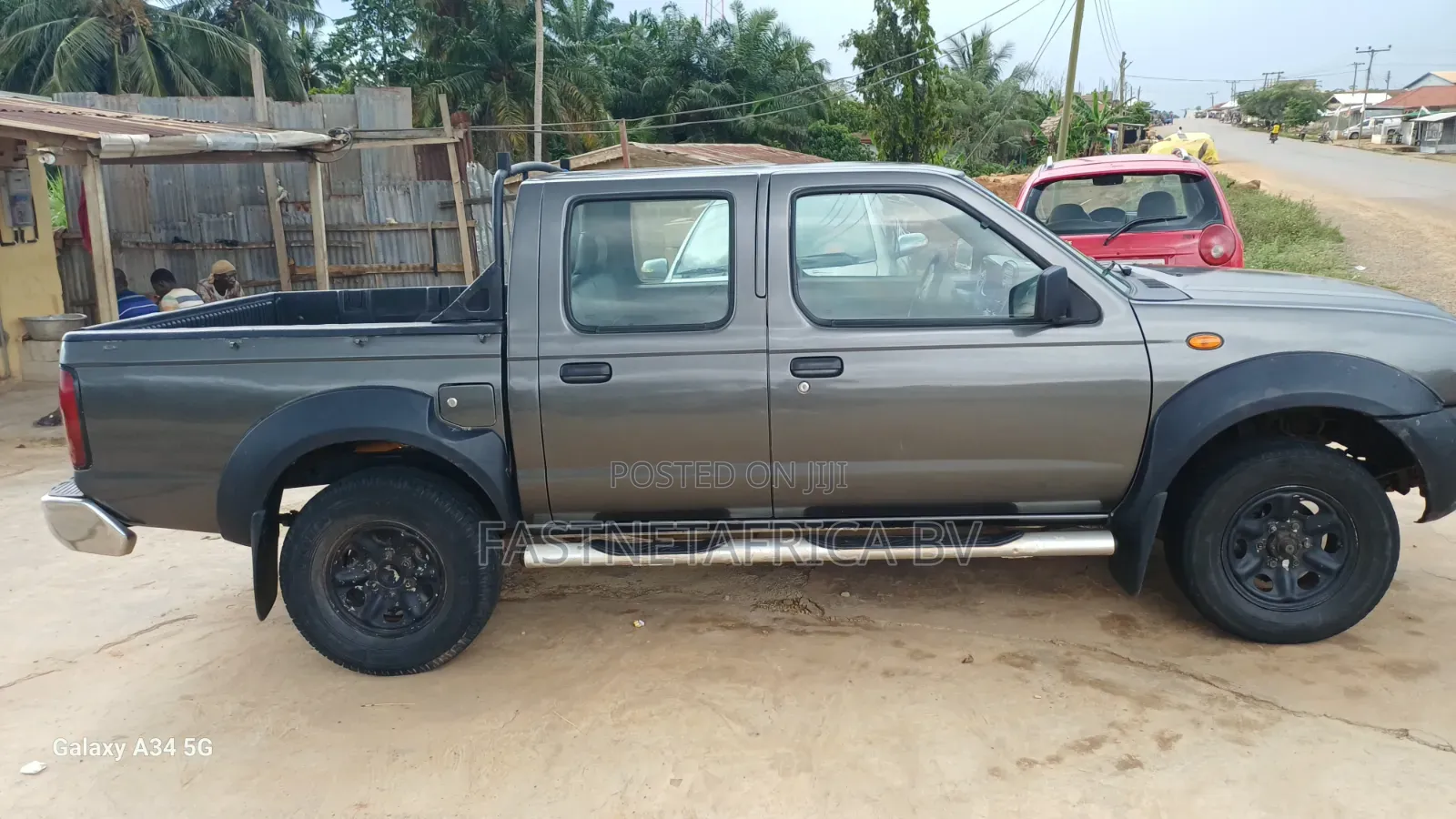 Nissan Hardbody 2012 Gray