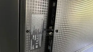 TCL 43 Qled