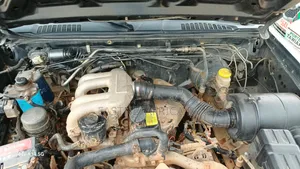 Nissan Hardbody 2012 Gray