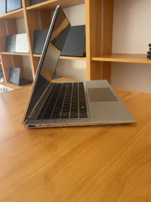 Laptop HP EliteBook x360 1030 G4 8GB Intel Core i5 SSD 256GB