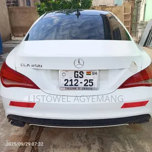 Mercedes-Benz C250 2016 White
