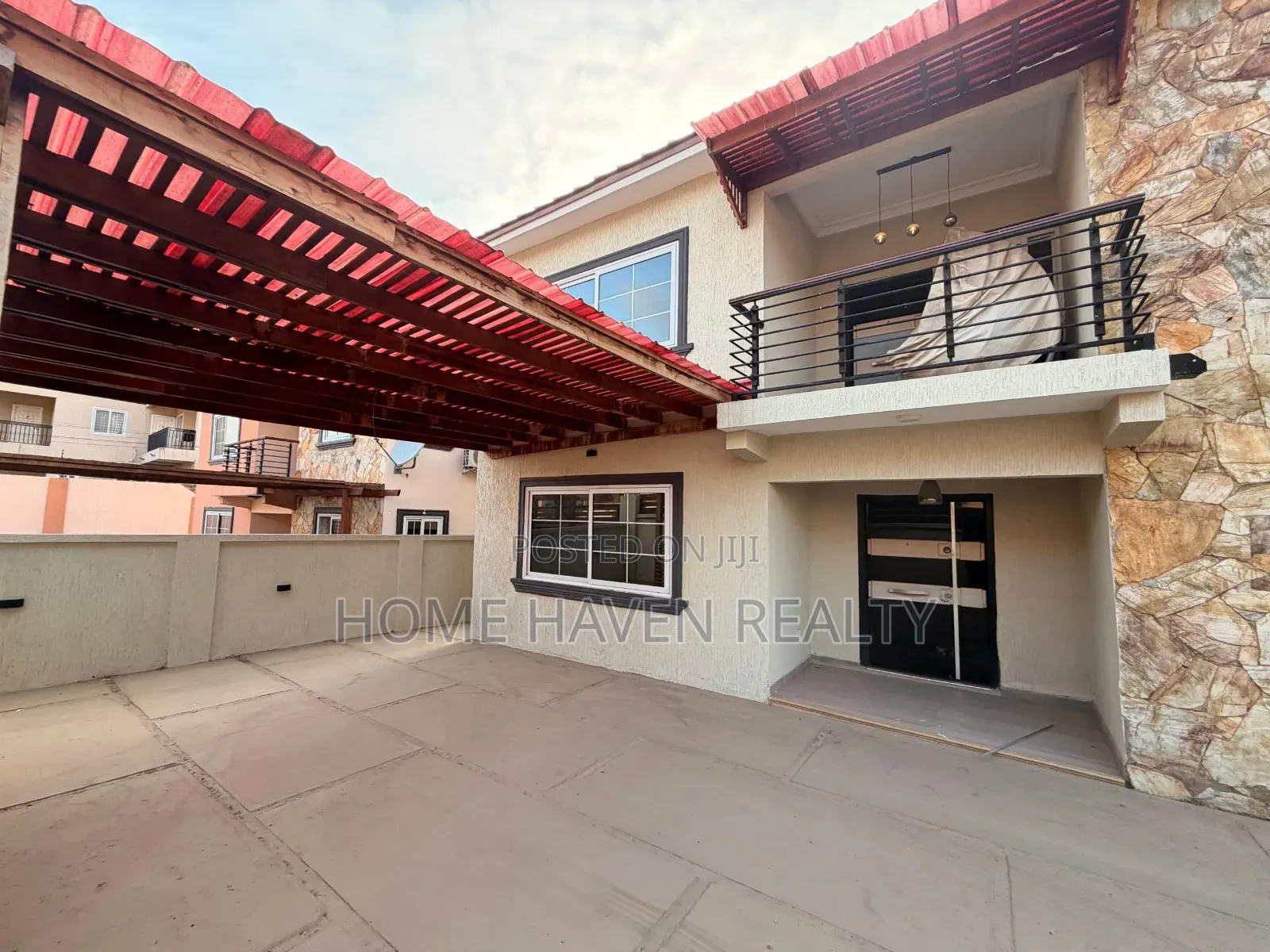 3bdrm House in Achimota Golf Hills, School Area for sale
