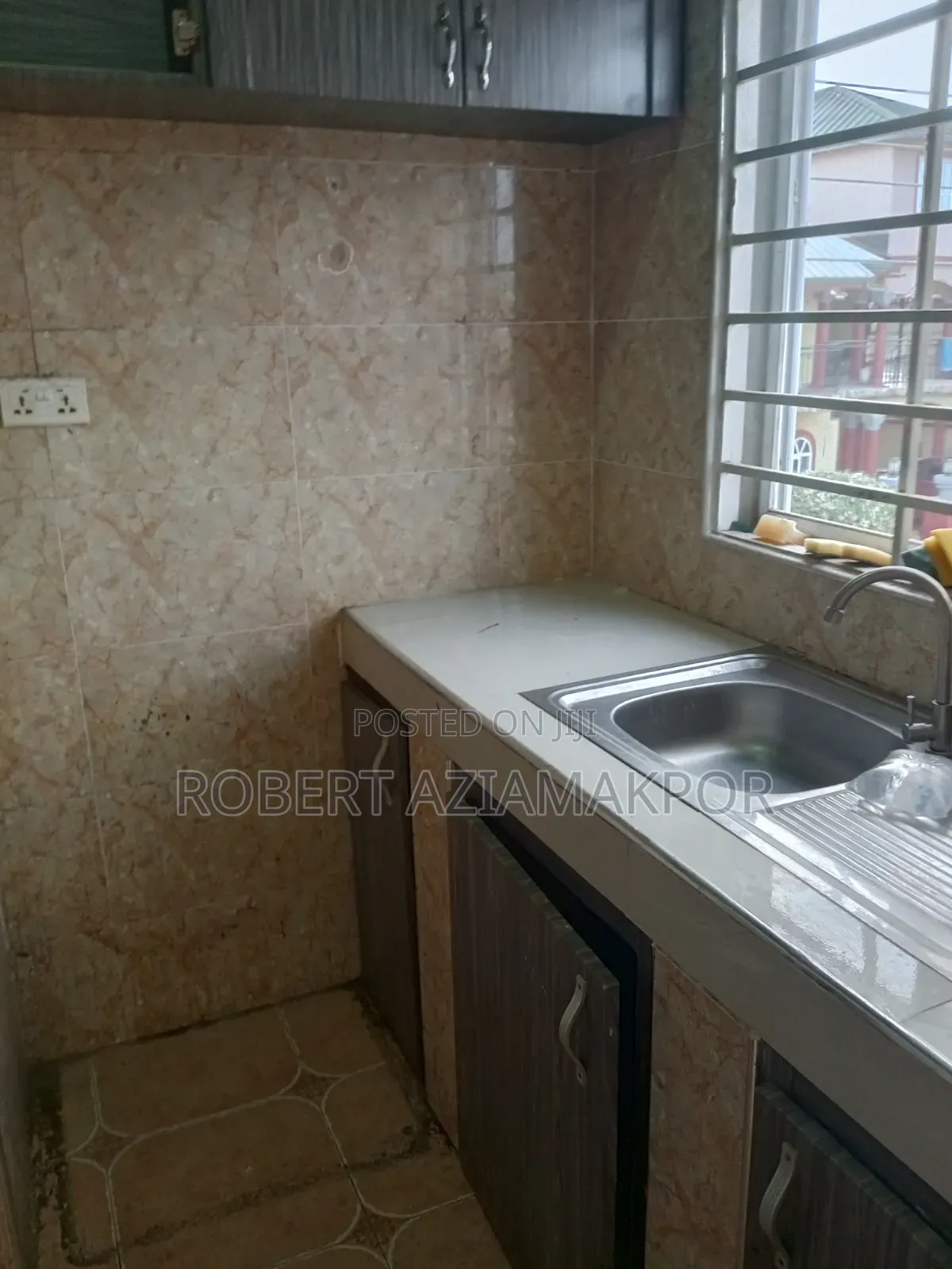 1bdrm Apartment in Ultimate Estate, School Area for rent
