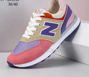 Unisex Sneaker Sizes 40-43 Only