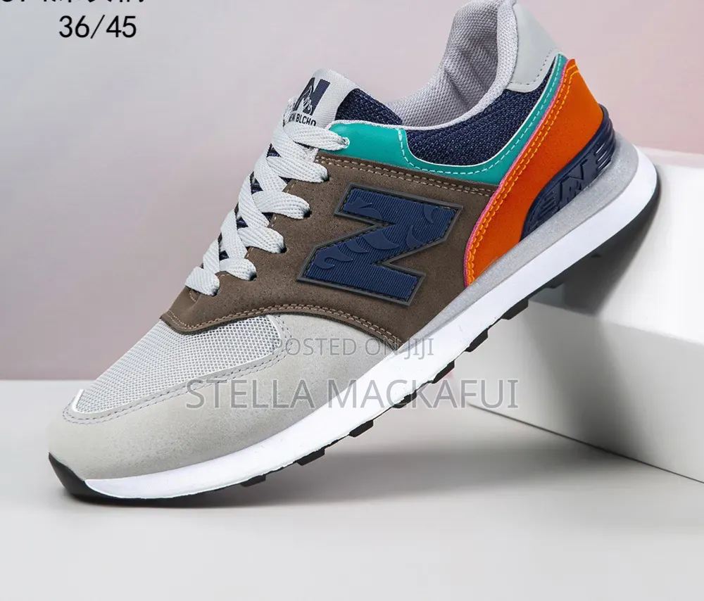 Unisex Sneaker Sizes 40-43 Only