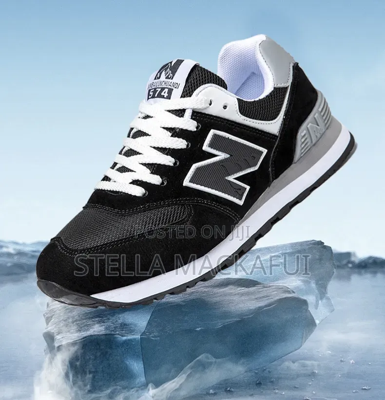 Unisex Sneaker Sizes 40-43 Only