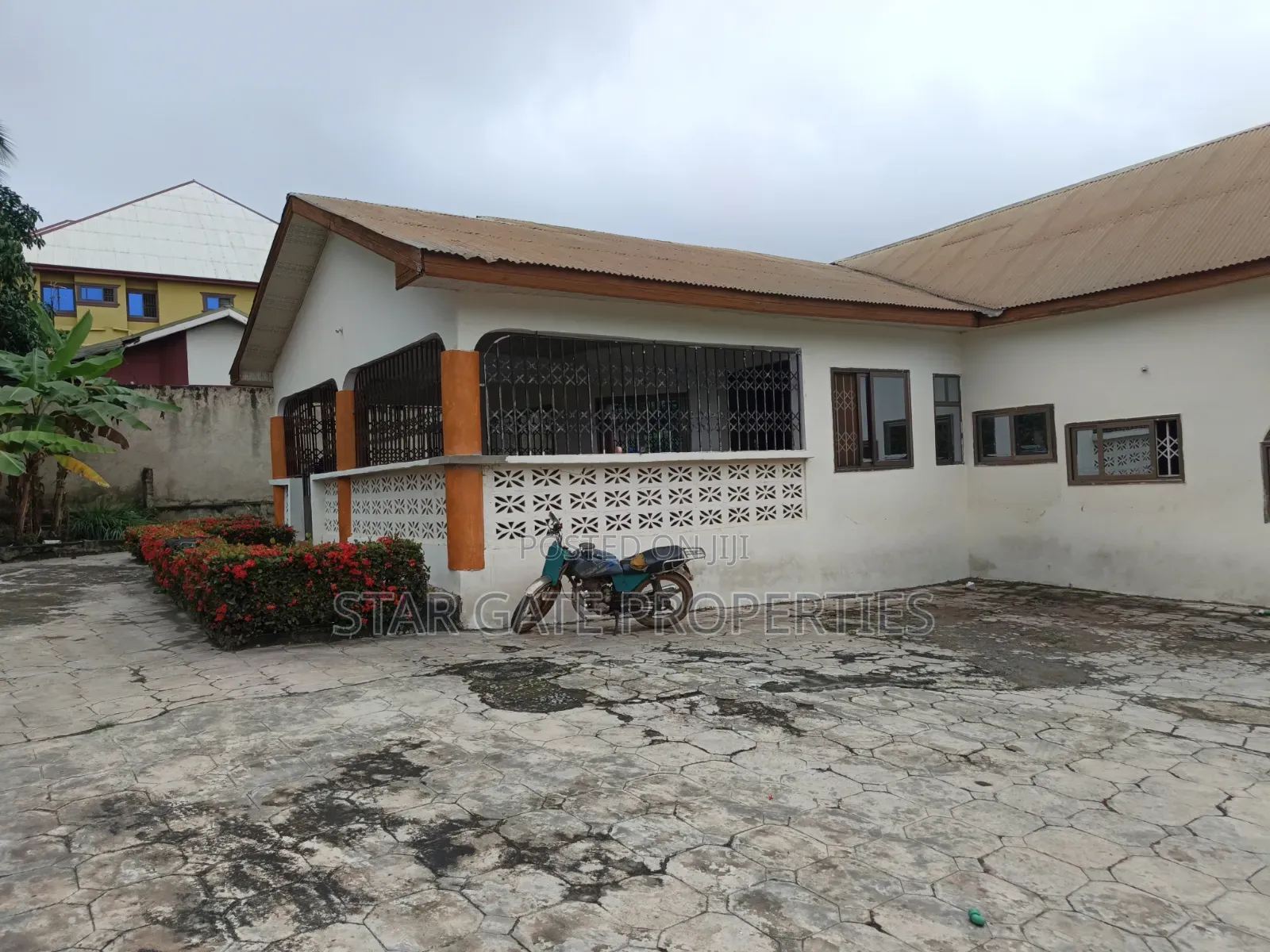 5bdrm House in Kumasi Metropolitan for sale