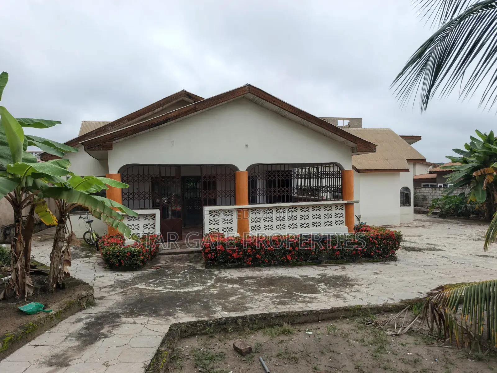 5bdrm House in Kumasi Metropolitan for sale