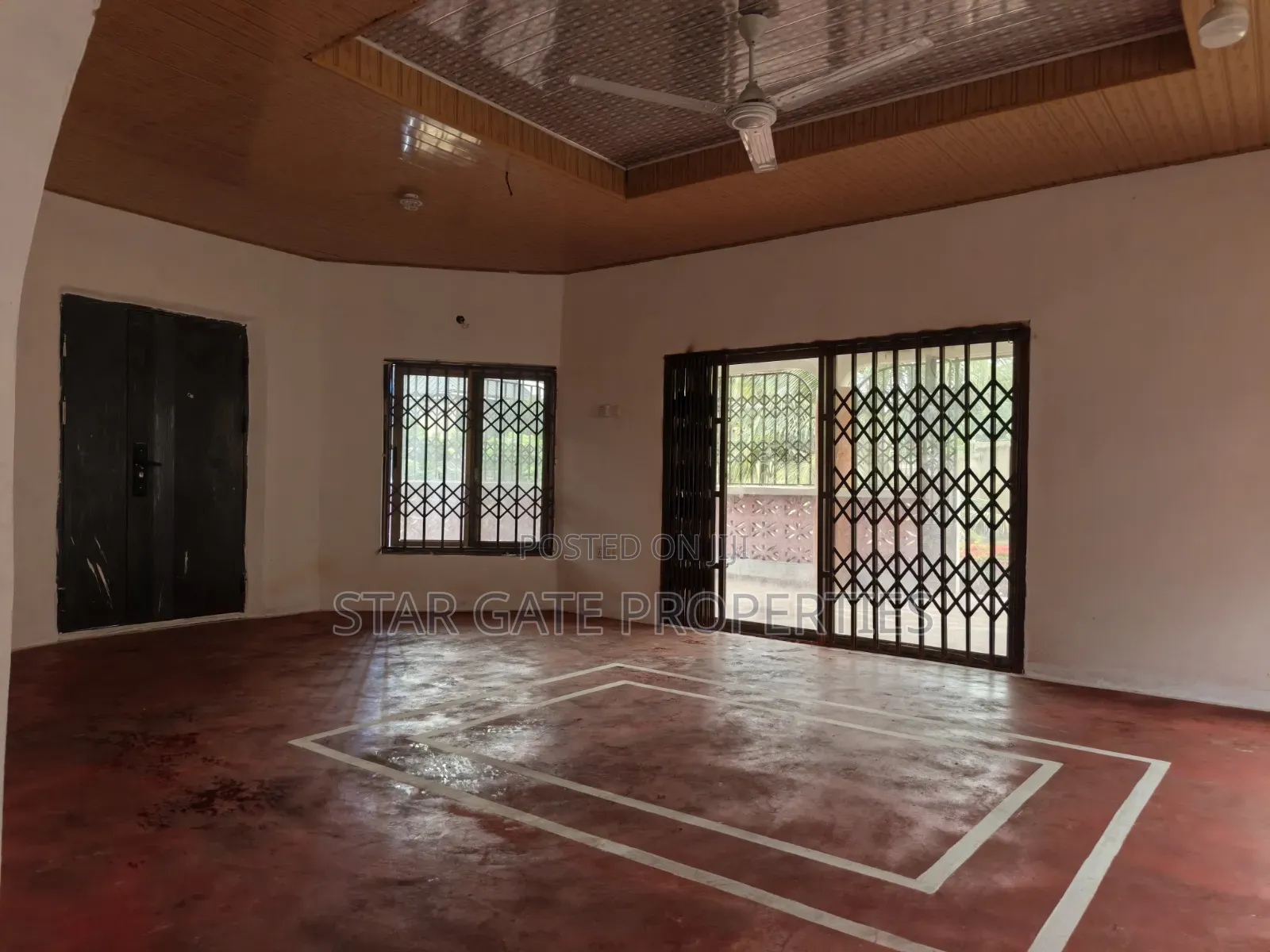 5bdrm House in Kumasi Metropolitan for sale