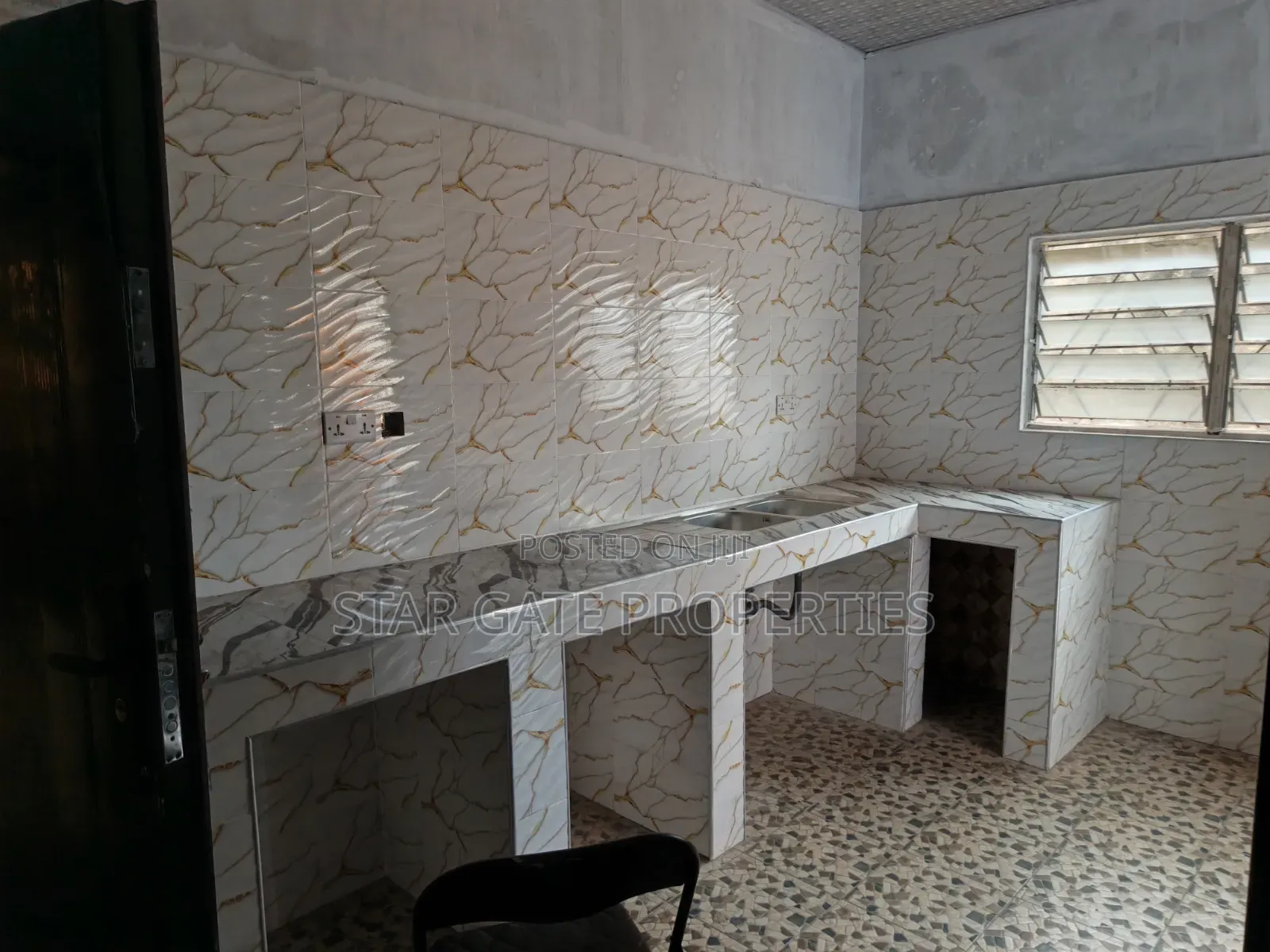 5bdrm House in Kumasi Metropolitan for sale