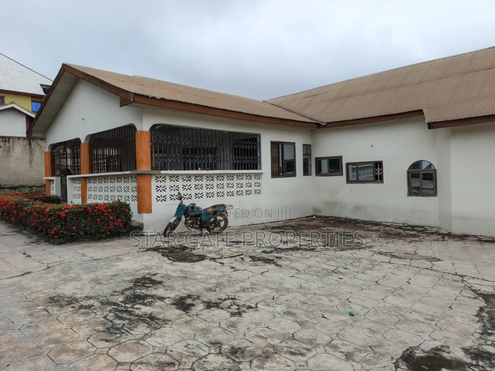 5bdrm House in Kumasi Metropolitan for sale
