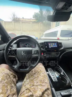 Honda Passport 2019 White