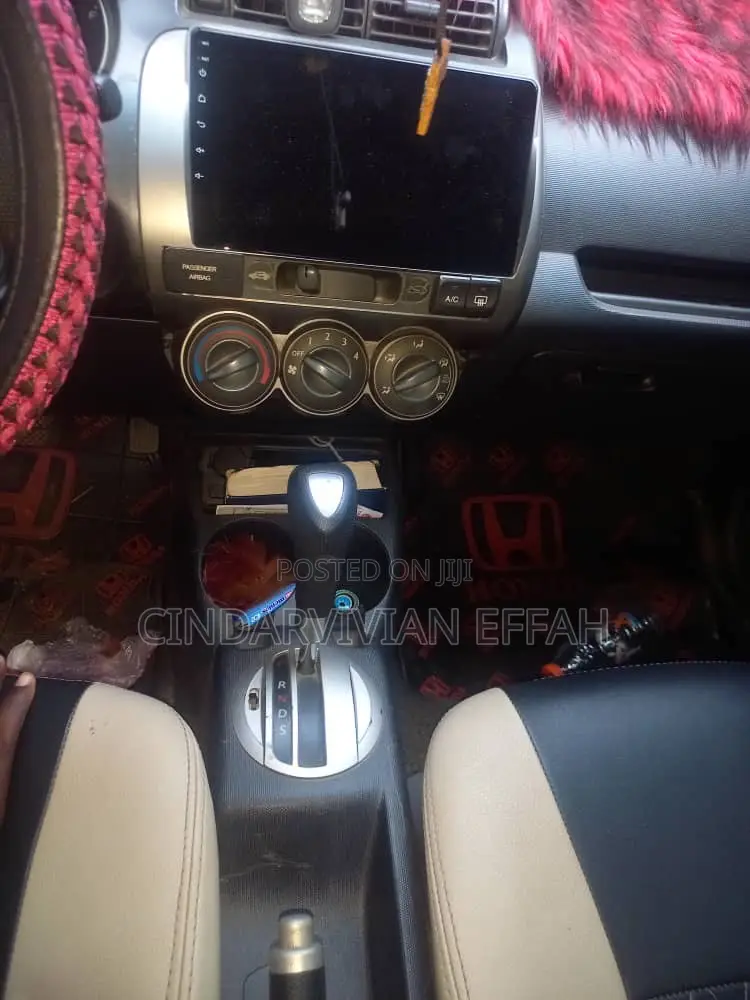Honda Fit Automatic 2010 Blue