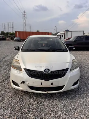 Toyota Belta 2010 White