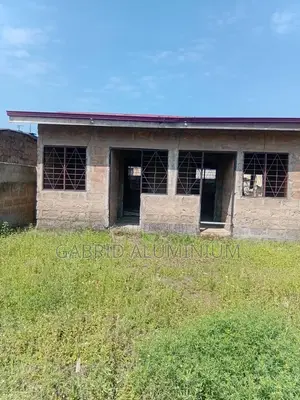 1bdrm House in Olebu for Sale
