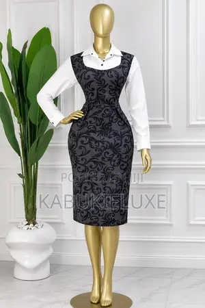 Elegant Grey and Black Patterned Office Dress With White Shirt Collar