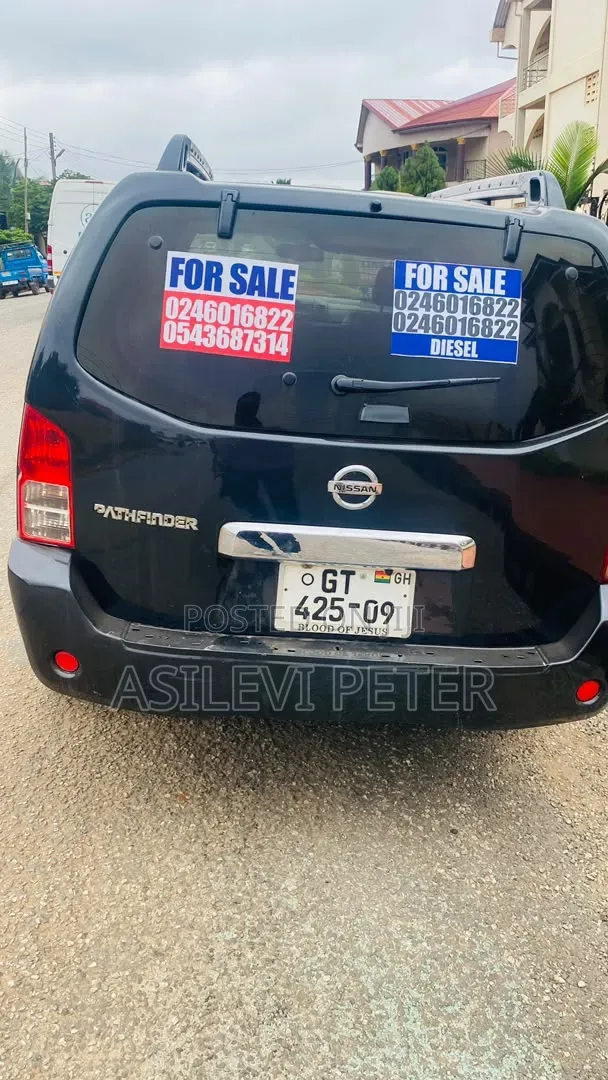 Nissan Pathfinder 2009 Black
