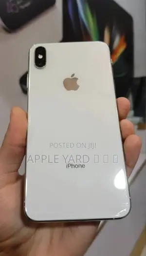 New Apple iPhone XS Max 64 GB White