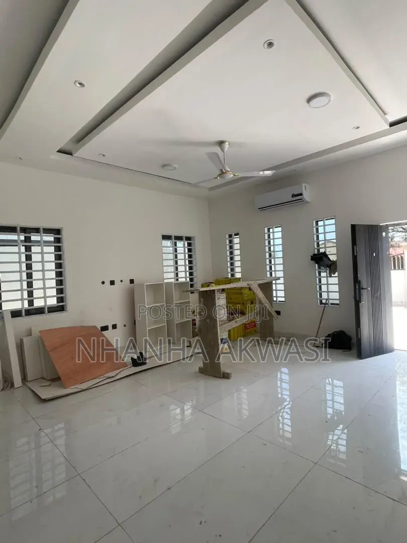 3bdrm House in Spintex Coastal, Accra Metropolitan for sale