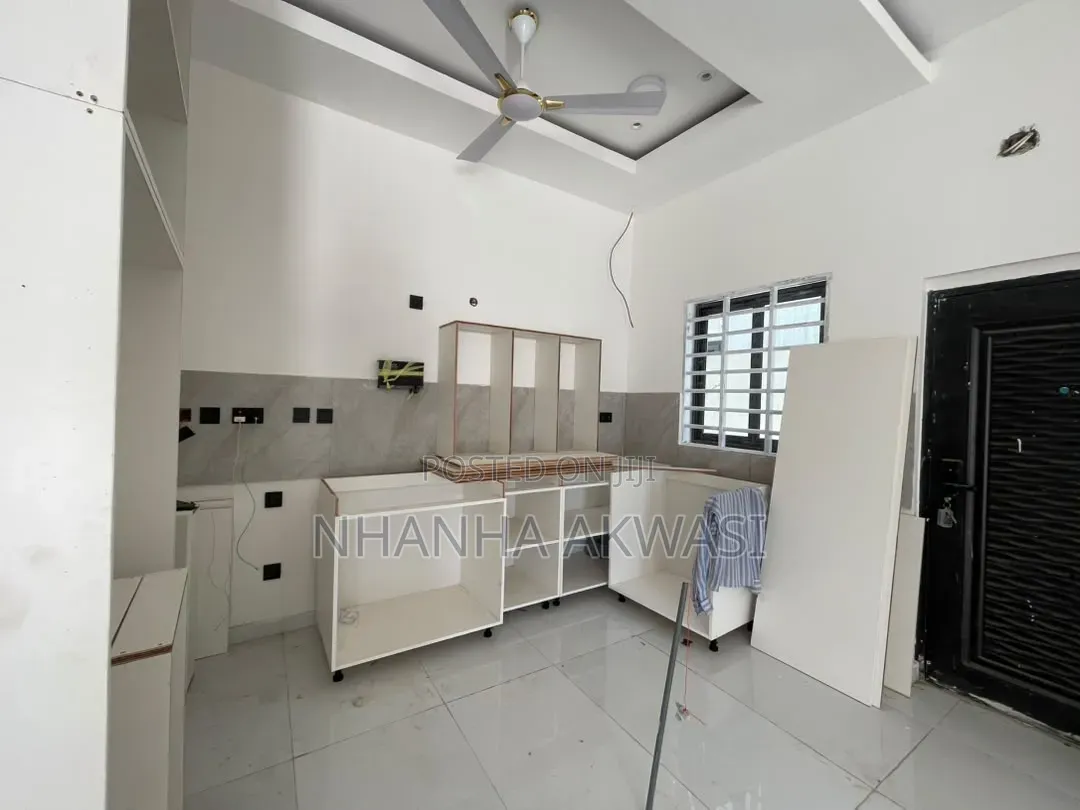 3bdrm House in Spintex Coastal, Accra Metropolitan for sale
