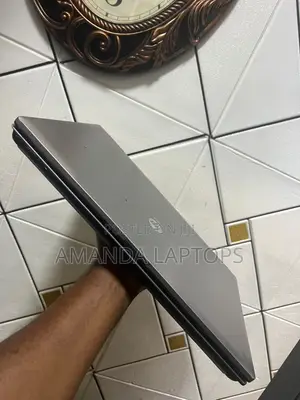 New Laptop HP 650 8GB Intel Core i5 HDD 320GB