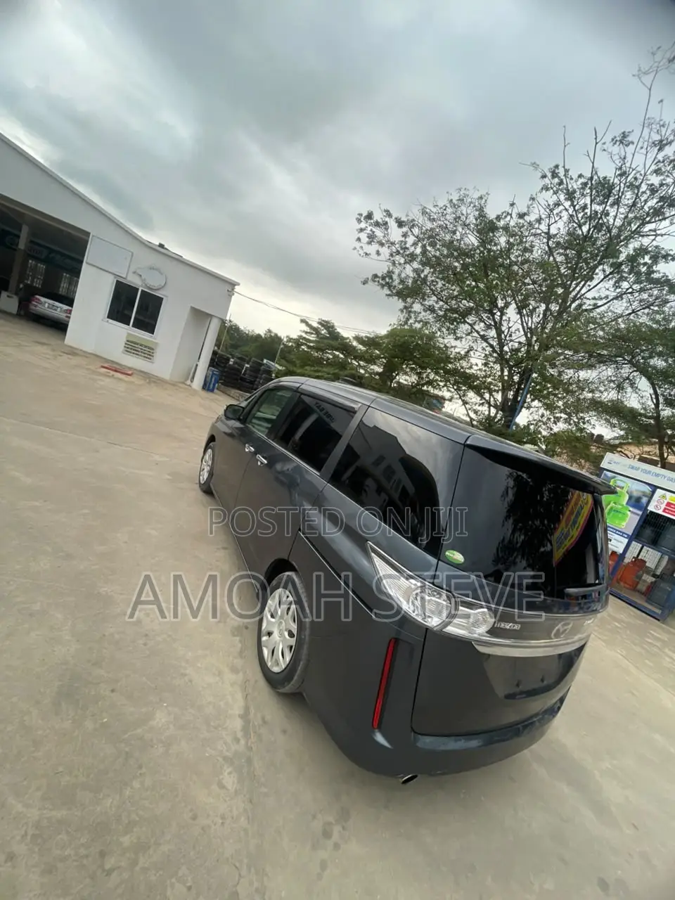 Mazda Biante 2011 Gray
