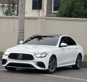 Mercedes-Benz E350 2022 White