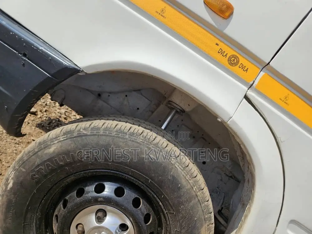 Mercedes-Benz Sprinter 2004 White
