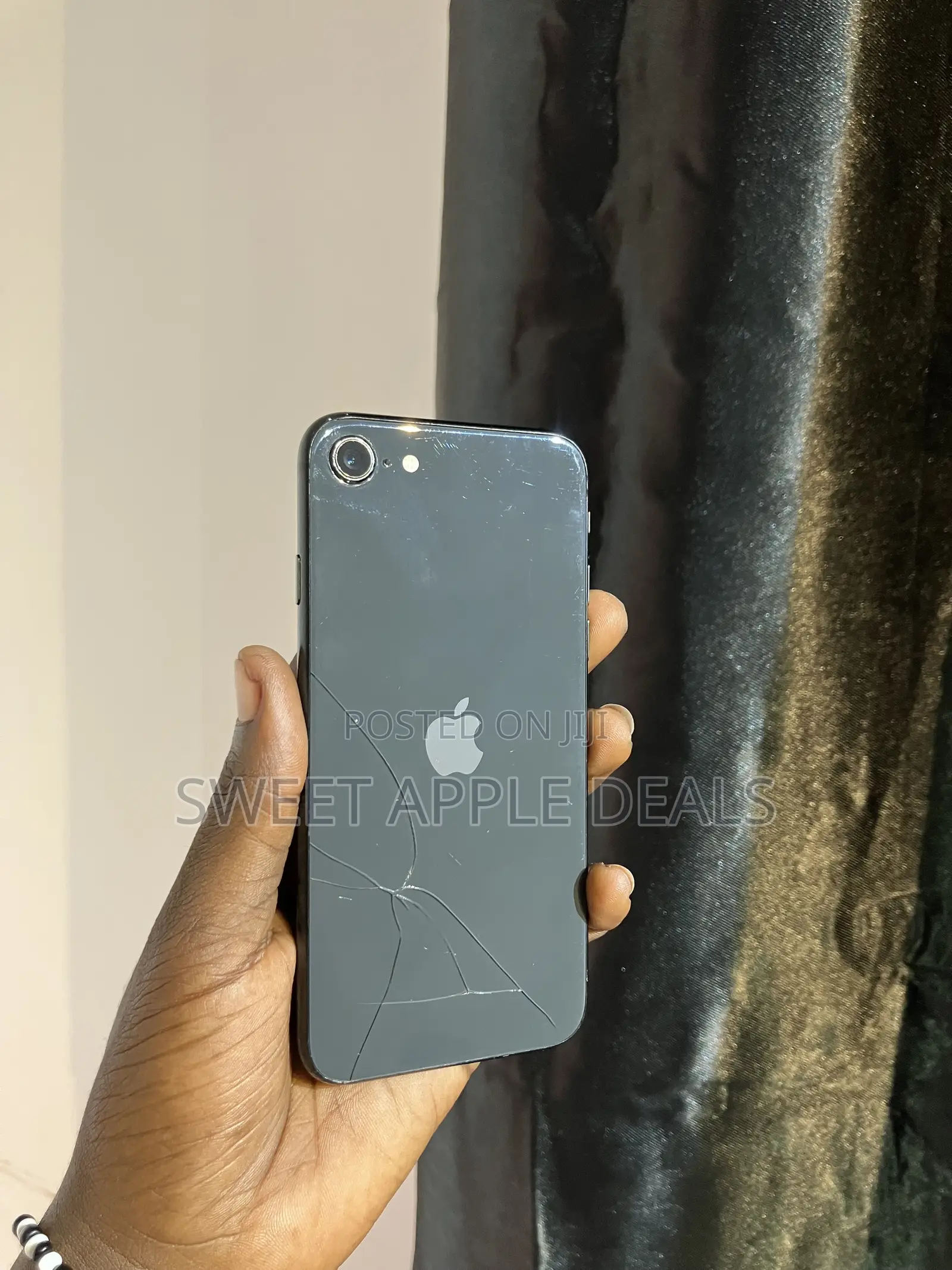 Apple iPhone SE (2020) 128 GB