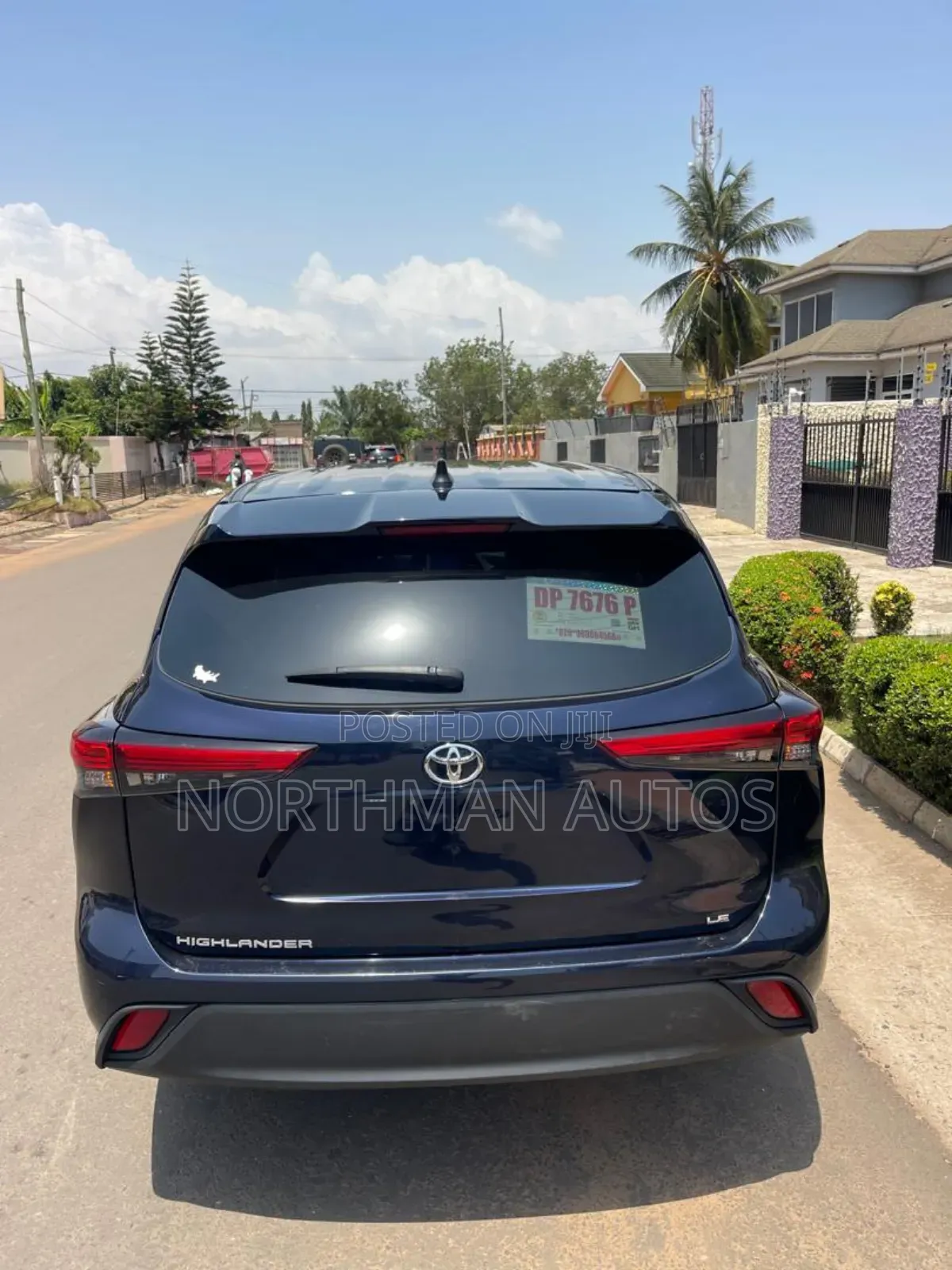 Toyota Highlander LE FWD 2023 Blue