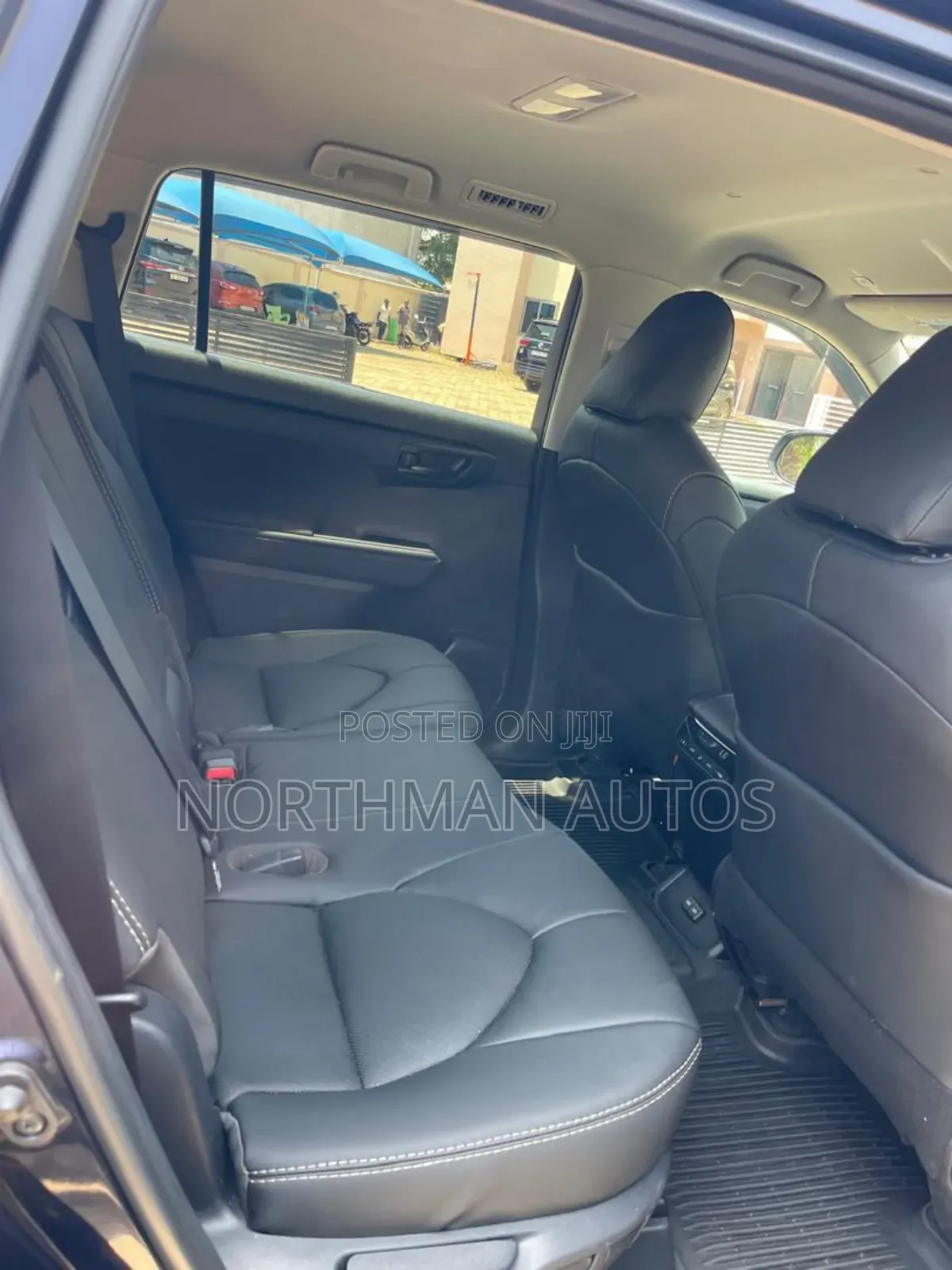 Toyota Highlander LE FWD 2023 Blue