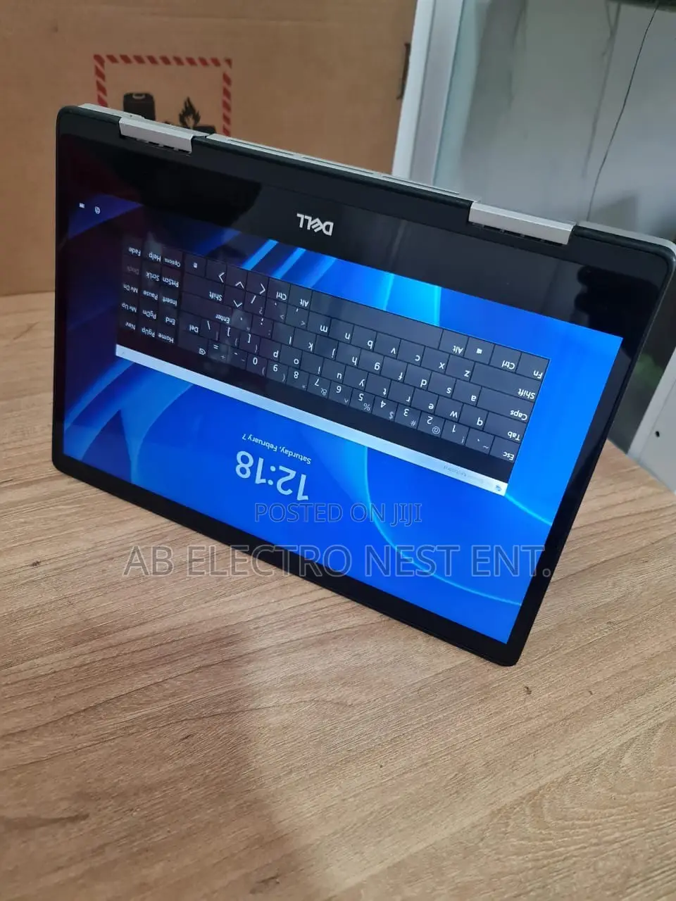 Laptop Dell Inspiron 14 5482 2-in-1 8GB Intel Core i7 SSD 256GB