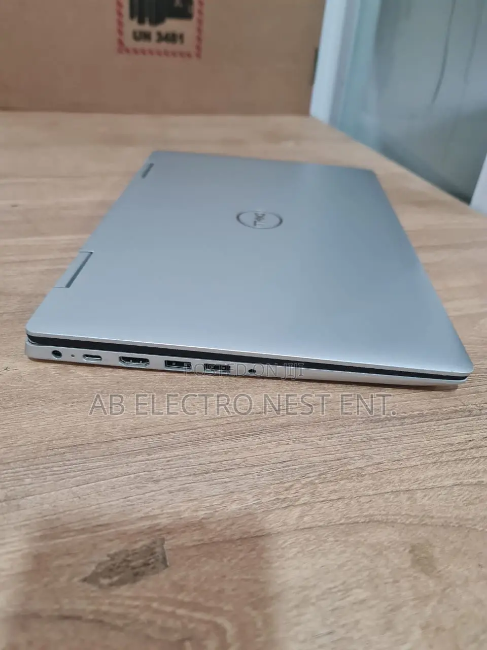 Laptop Dell Inspiron 14 5482 2-in-1 8GB Intel Core i7 SSD 256GB